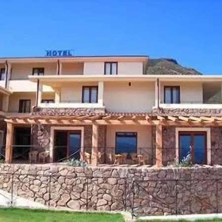 Hotel Gustui Maris Cala Gonone