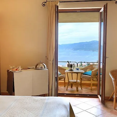 Ξενοδοχείο Gustui Maris Cala Gonone