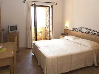Hotell Gustui Maris