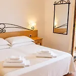 Hotel Gustui Maris Cala Gonone