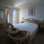 Hotel Gustui Maris 4*
