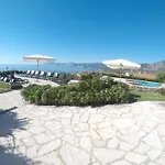 Hotel Gustui Maris