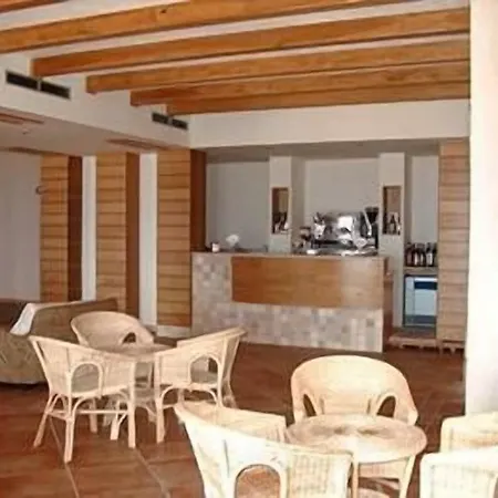 Hotel Gustui Maris 4*
