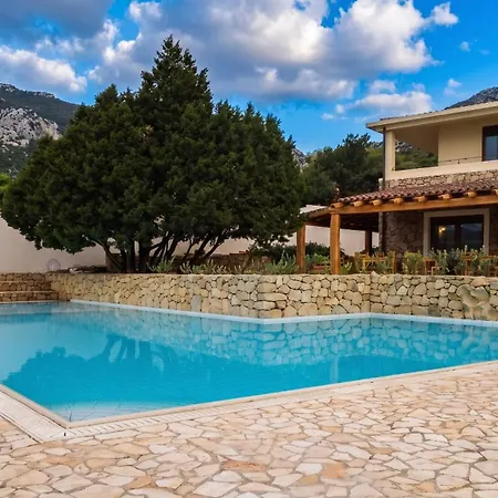 Hotel Gustui Maris Cala Gonone