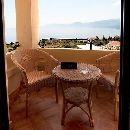 Gustui Maris Hotel 4*