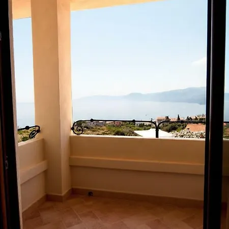 Gustui Maris 4* Cala Gonone