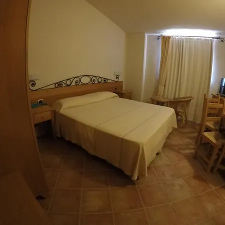 Hotel Gustui Maris 4*
