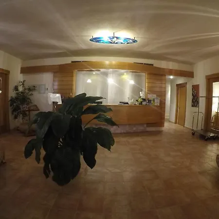 Hotel Gustui Maris 4*