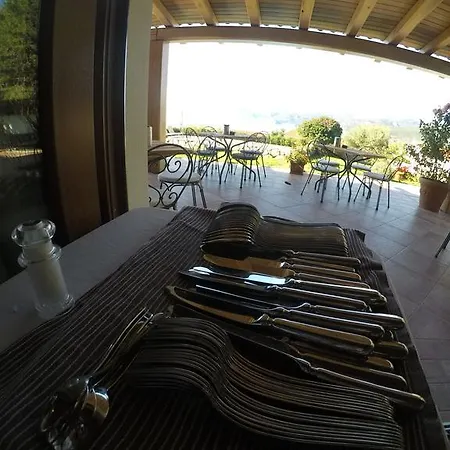 Hotel Gustui Maris