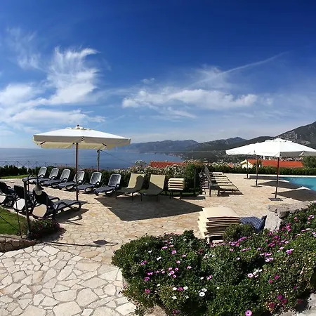 Gustui Maris Cala Gonone