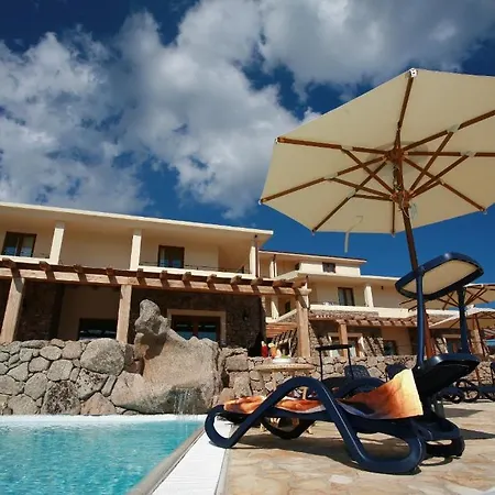 Gustui Maris 4* Cala Gonone