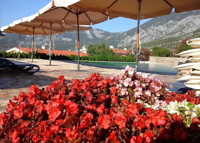 Szálloda Gustui Maris