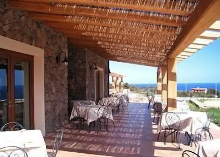 Gustui Maris 4* Cala Gonone