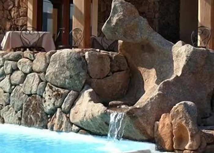 Gustui Maris Szálloda 4*