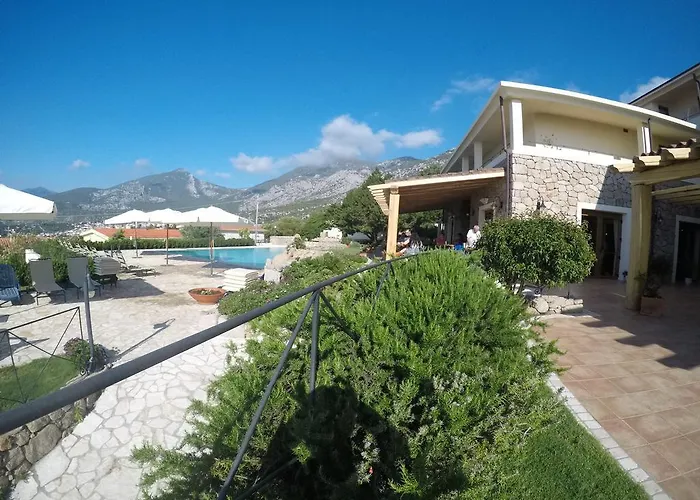 Gustui Maris 4* Cala Gonone