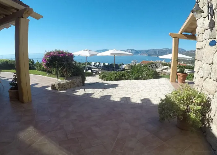 Gustui Maris Cala Gonone