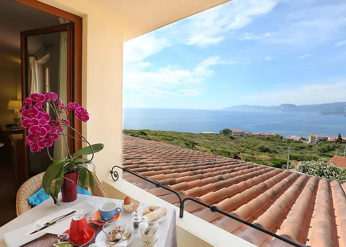 Gustui Maris Cala Gonone