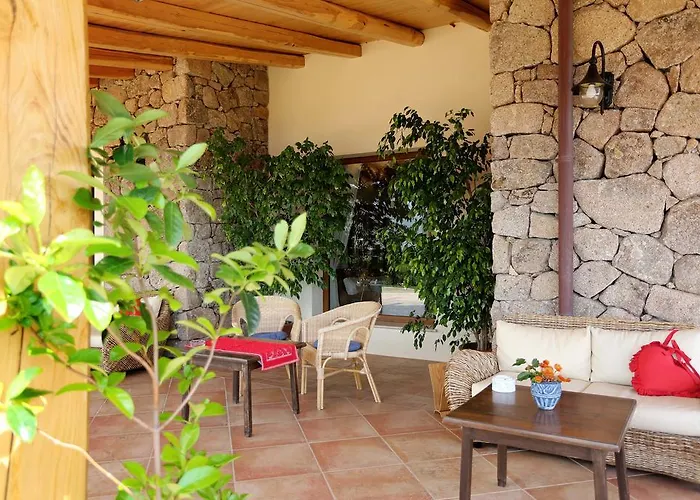 Gustui Maris Szálloda